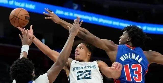 谁赢谁孙子！马刺活塞再度同日输球继续暗无天日